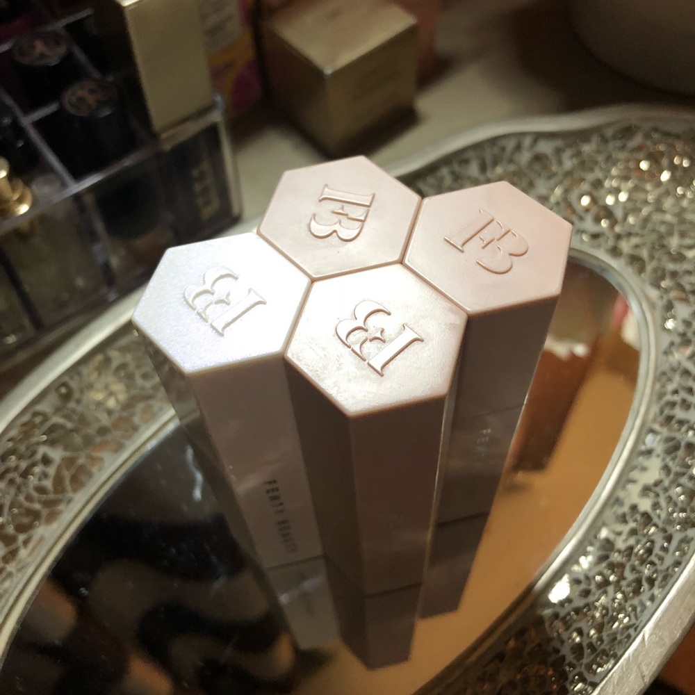 FENTY BEAUTY MATCH STIX TRIO PLUS HIGHLIGHTERBRUSH - Picture 6 of 8